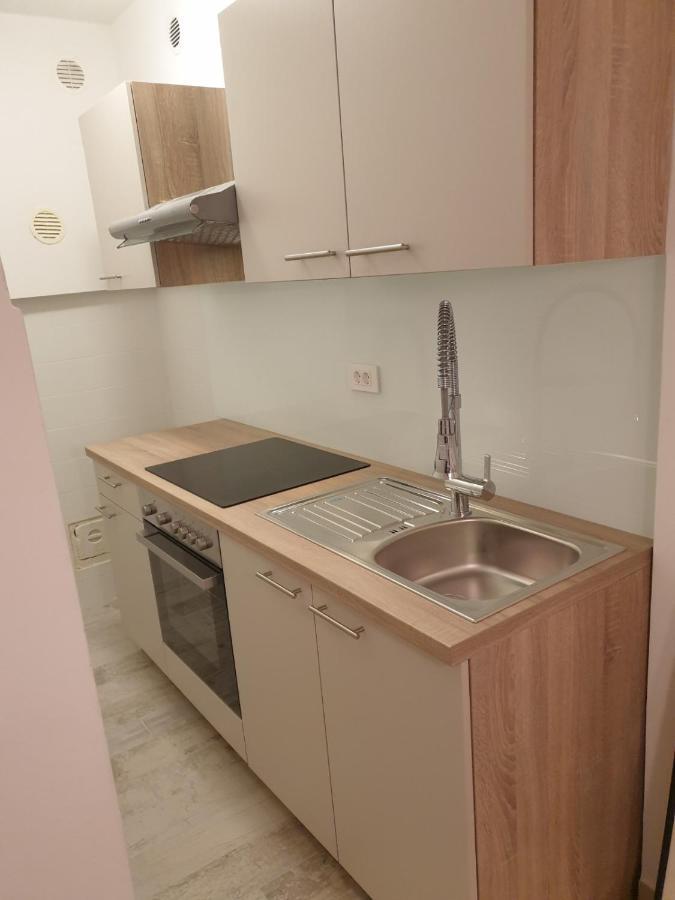 Apartman P-E プーラ エクステリア 写真